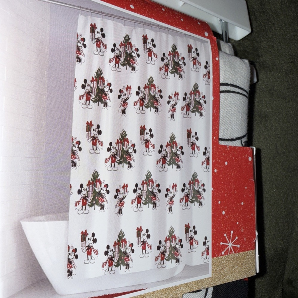 Disney Christmas Mickey & Minnie Mouse Fabric Shower Curtain 72x72 New - Picture 4 of 5